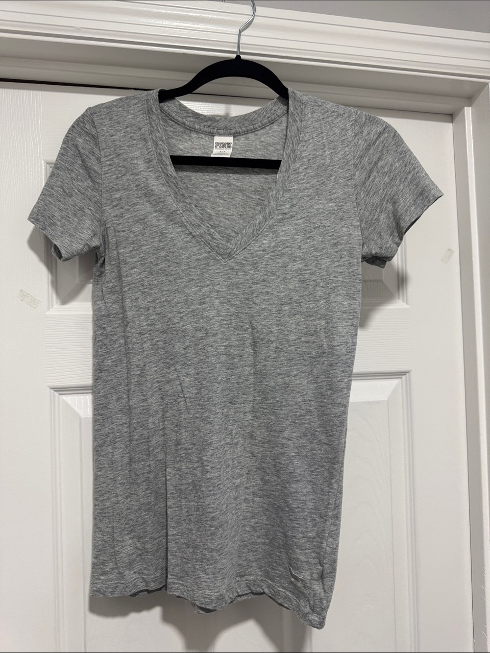PINK Victoria's Secret Heather Gray V-Neck Short Sleeve Tee